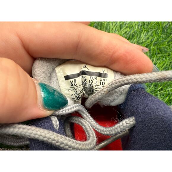 Nike - Jordan- Baby Sneakers-Gray/Blue-Size 4C - Picture 9 of 10